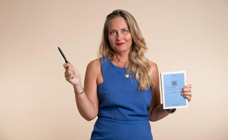 Son approche : Caroline Alix, médiateur, avocat en Guadeloupe Human's Place à Le Gosier - Formation "Devenir des Bâtisseurs de Paix" - Crédit-photo : Jessica Laguerre